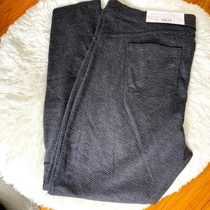Lauren Conrad Pull On Skinny Pant